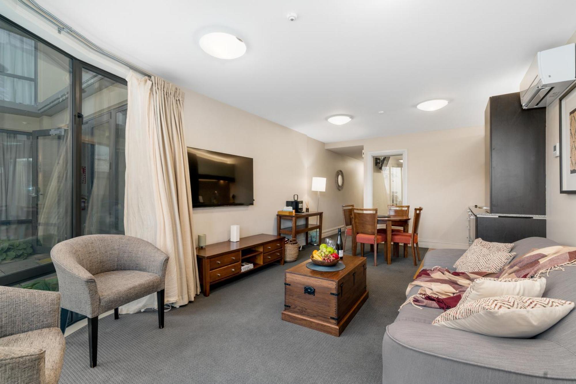 The Beacon - 2 Bedroom Town Center Apartment Queenstown Dış mekan fotoğraf